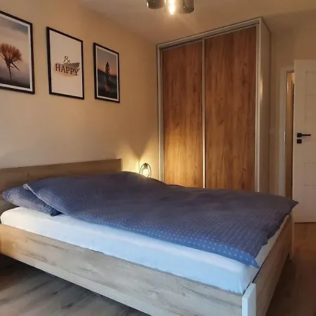 Kazart.pl 5 Centurm/plac Unii Apartament *